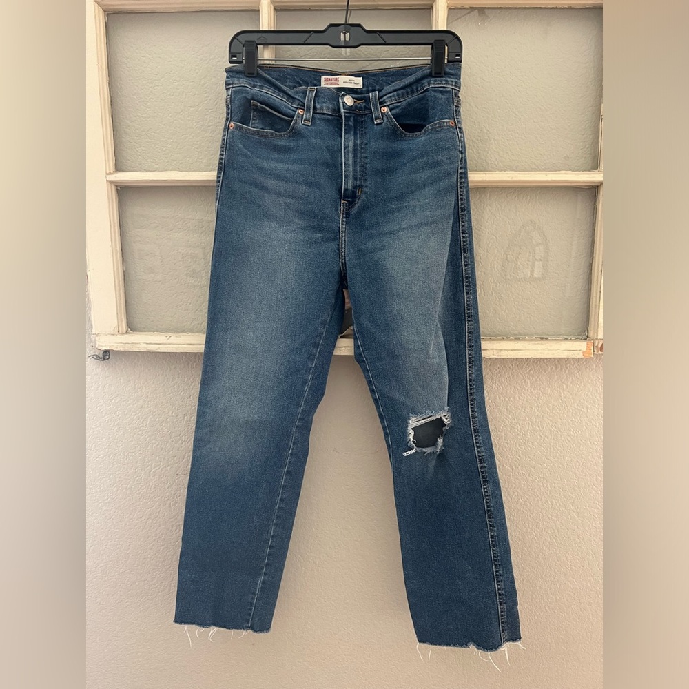 Levi’s High Rise Straight Size 6